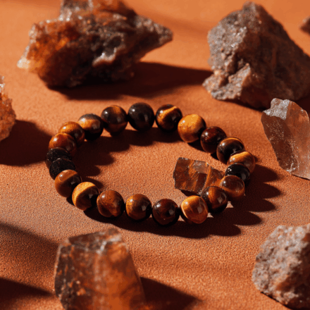 u6221835331_Raw_tiger_eye_crystal_bracelet_centered_with_gene_1f70a594-3f18-41f9-a937-b9e9b8376628_2